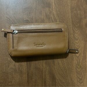 Tignanello leather wallet
